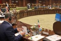 مرزبانان ایران در قلب نبردی چندجانبه ایستاده‌اند