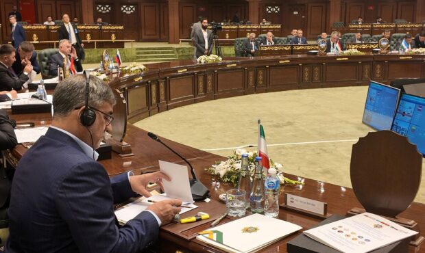 مرزبانان ایران در قلب نبردی چندجانبه ایستاده‌اند