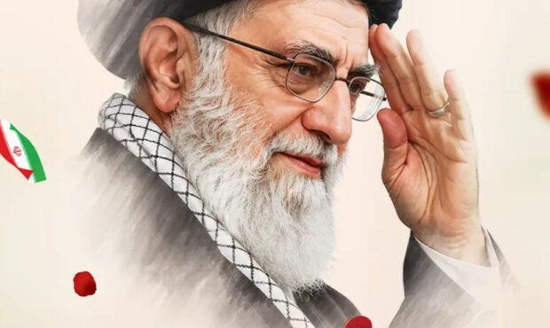دعوت به برگزاری مراسم رسمی وداع با امام شهید در مشهد
