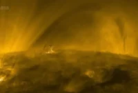 سفر طولانی نور قبل از ترک خورشید