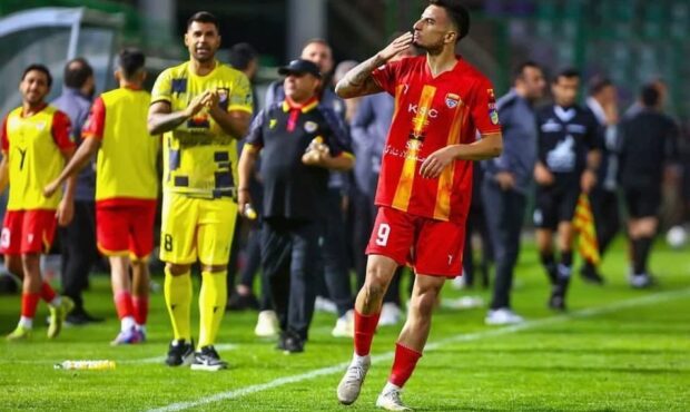 سپاهان در پی شکار گلزن ملی‌پوش پس از ناکامی مقابل پرسپولیس