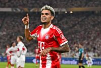 الهلال با پیشنهاد ۲۵ میلیون یورو در سال به دنبال جذب لوئیس دیاز است