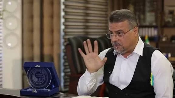 “من توانایی حل مشکلات استقلال را داشتم؛ بی‌سوادها باید پاسخگو باشند!”