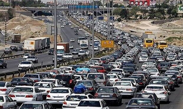 ترافیک نیمه‌سنگین در ۴ محور ورودی تهران و بارش باران در جاده‌های شمالی کشور