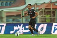 غیبت معنادار مرتضی پورعلی‌گنجی؛ آینده مدافع پرسپولیس در هاله‌ای از ابهام!