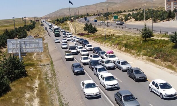 ترافیک سنگین در محور هراز؛ سایر محورهای شمالی بدون مشکل تردد می‌کنند