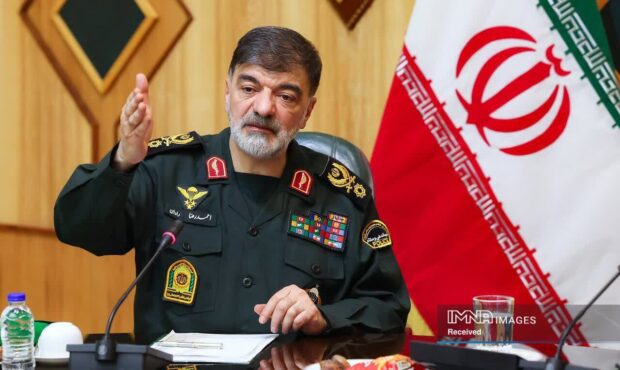دشمن در جستجوی بهانه‌ای برای برهم زدن آرامش کشور است
