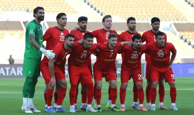 تراکتور، میزبان خود را در آسیا معرفی کرد تراکتور، میزبان خود را در آسیا معرفی کرد