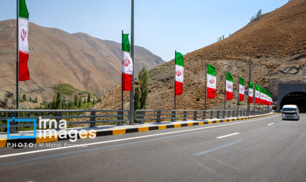 مسدود شدن جاده چالوس و آزادراه تهران ـ شمال به خاطر شرایط جوی نامساعد