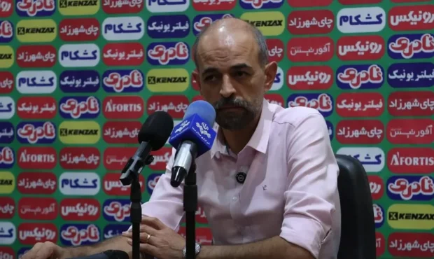 حسین حسینی: آسیب صورت مانع از بازی دفاعی نمی‌شود؛ فوتبال بکش‌زیرش را نمی‌خواهم!